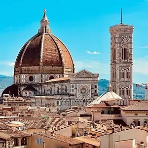 A Due Passi Dal Duomo Sinistra Appartamento